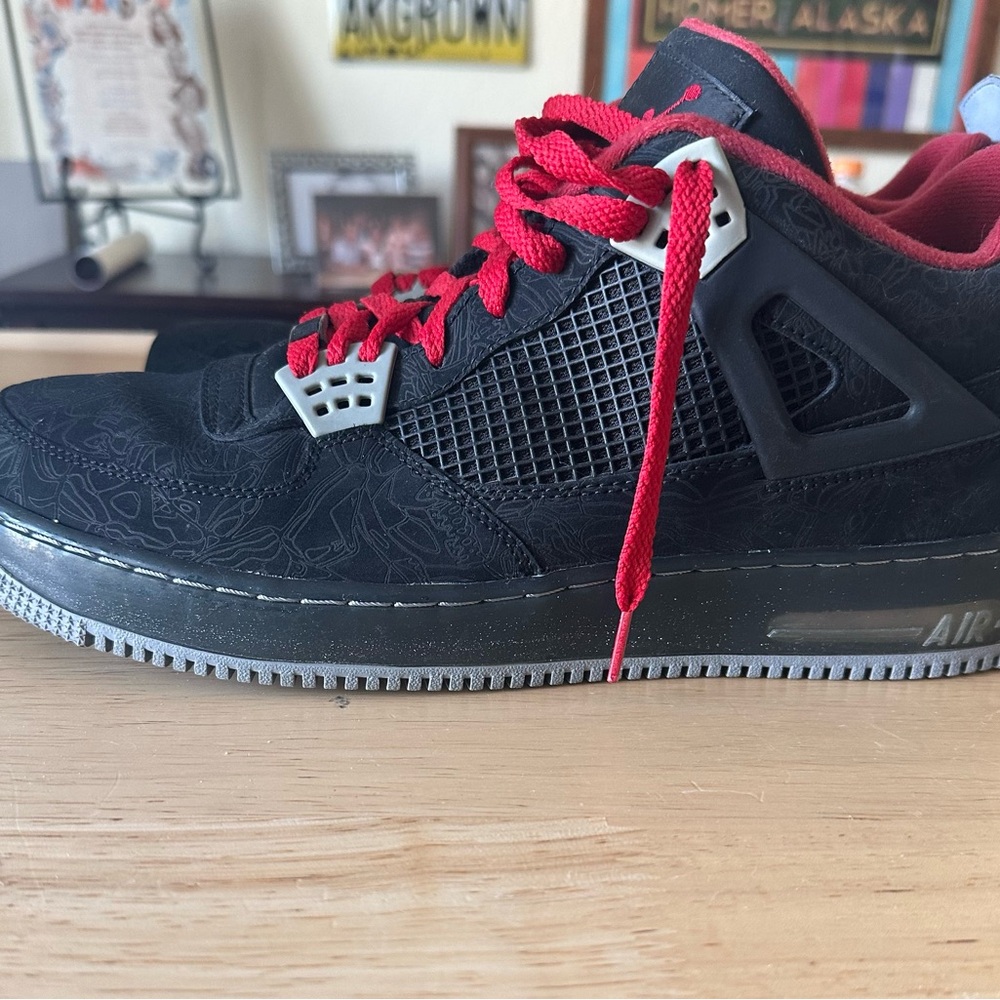 Fresh AF Retro 4 Jordan’s